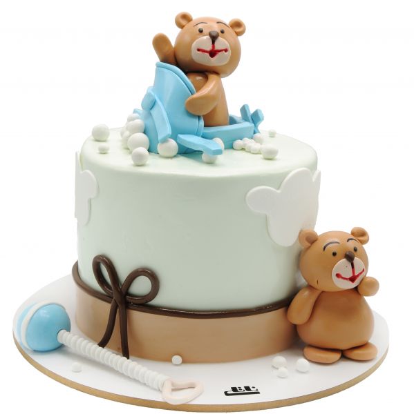 کیک تولد وانیلی خرسهای مهربون