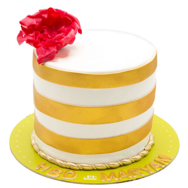کیک تولد لیلا