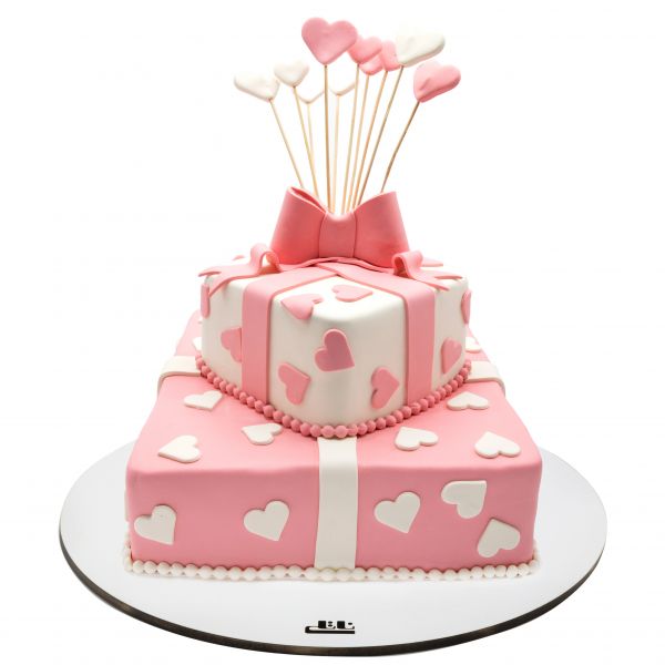 کیک تولد دخترانه هدیه قلبی