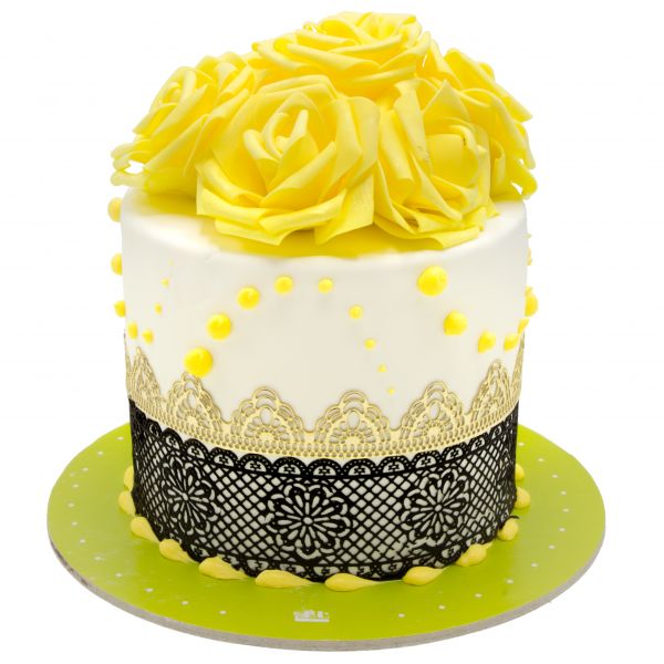 کیک تولد رز زرد