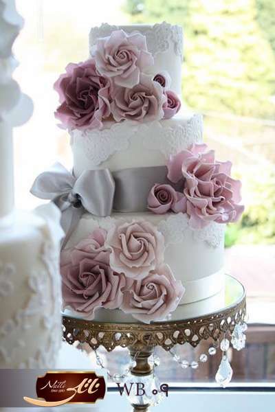کیک عروسی رز گل
