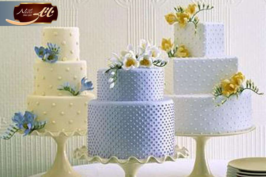 کیک عروسی گل مروارید 2