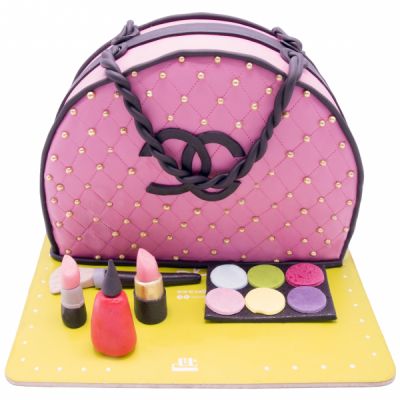 کیک تولد فوندانت کیف آرایش